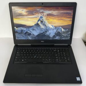 Laptop Dell Precision 7720, 17.3 pulgadas, Procesador Xeon E3 1535M, 32gb de RAM, 256gb SSD, Windows 11, Quadro P4000 8GB