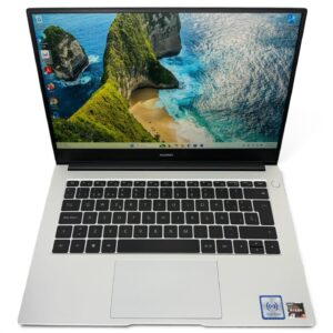 Laptop Huawei, Ryzen 5 3500u, 8gb de ram, 512gb SSD, Gráficos Radeon Vega 8, Lector de huellas, HDMI, Windows 11