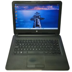 Laptop HP 245 G5, A8-7410, 6gb de ram, 240gb SSD, WebCam, VGA, HDMI, Lector de tarjetas, Windows 11