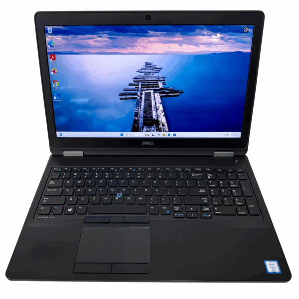 Laptop Dell E5570, 15.6, Procesador i5 6300U, 8gb de RAM, 128gb SSD, Teclado extendido, Webcam, Windows 11